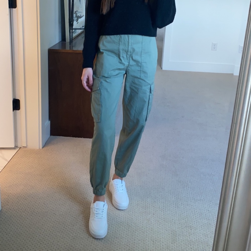 A&F Cargo Pants, Size XS, Green